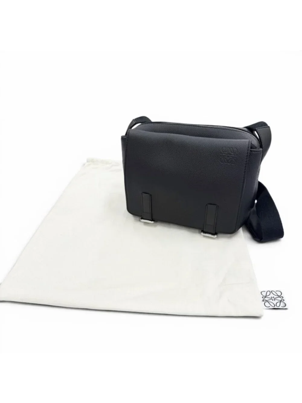 Loewe XS 276100 Messenger
